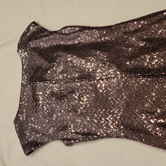 NWT ANNE KLEIN size 4 gold sequin dress - Picture 12 of 13